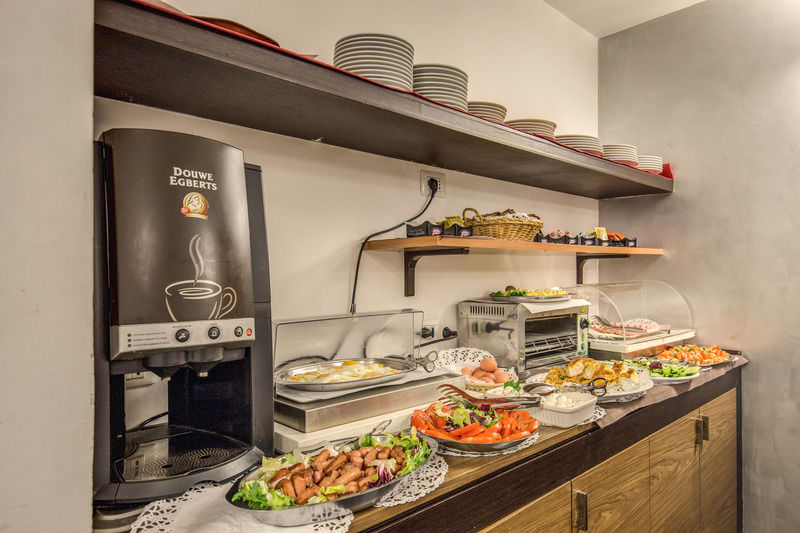 Hotel Rinascimento - Gruppo Trevi Hotels Roma Dış mekan fotoğraf